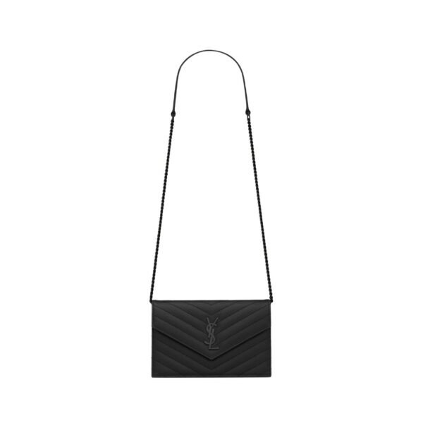 POCHETTE ENVELOPE CON CATENA CASSANDRE CLASSICA IN PELLE GRAIN DE POUDRE