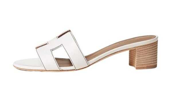Oasis sandal
