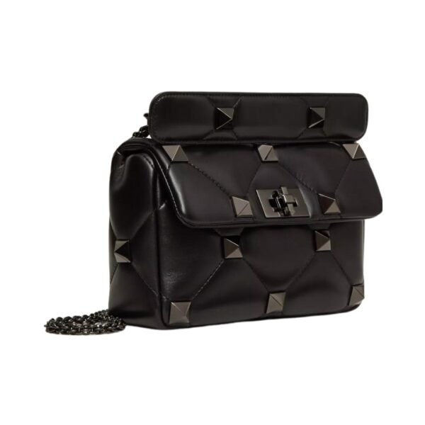 BORSA MEDIA CON CATENA ROMAN STUD THE SHOULDER BAG IN NAPPA CON BORCHIE TONO SU TONO - immagine 2